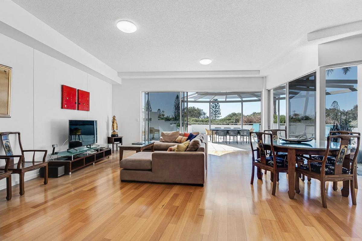 Silver Sea On Sixth Resort Maroochydore Buitenkant foto
